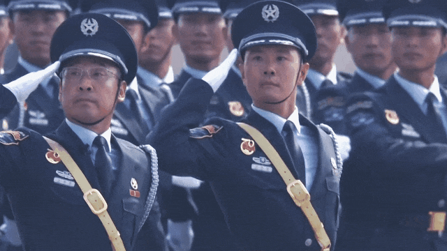 軍隊文職全套服飾與標志